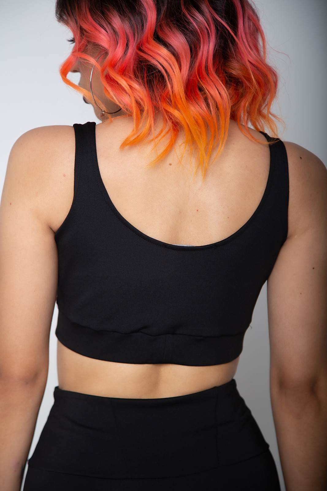 Top Estranged - Imagen 4