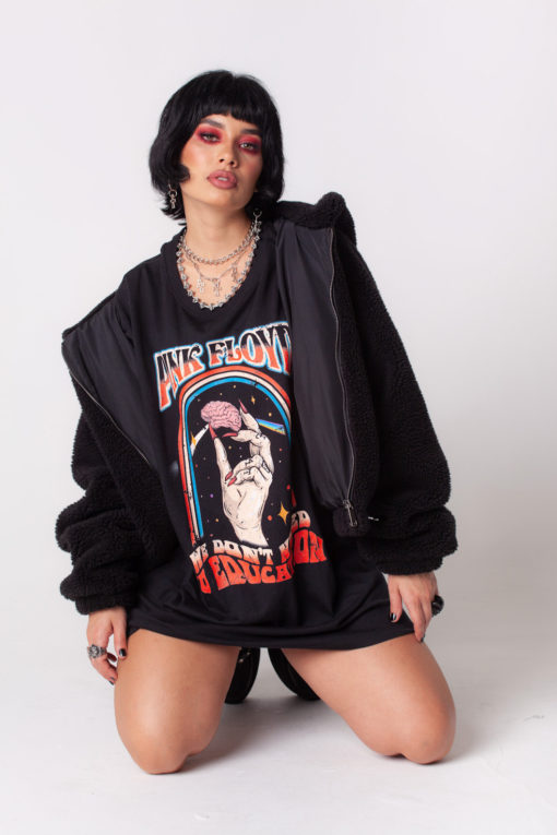 Camiseta oversize We don´t need no education - Imagen 3
