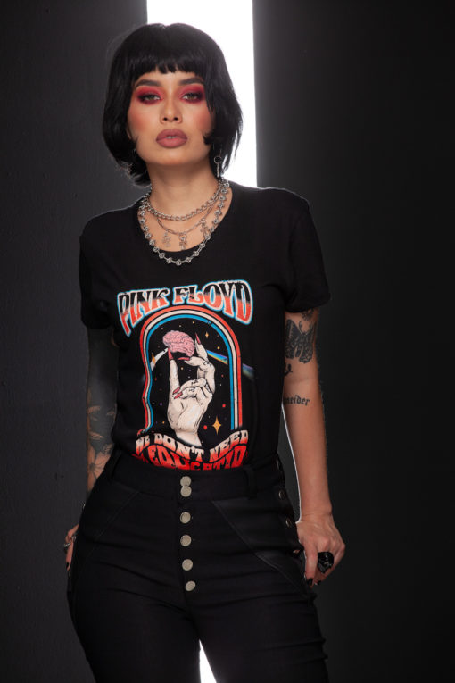 Camiseta We don´t need no education
