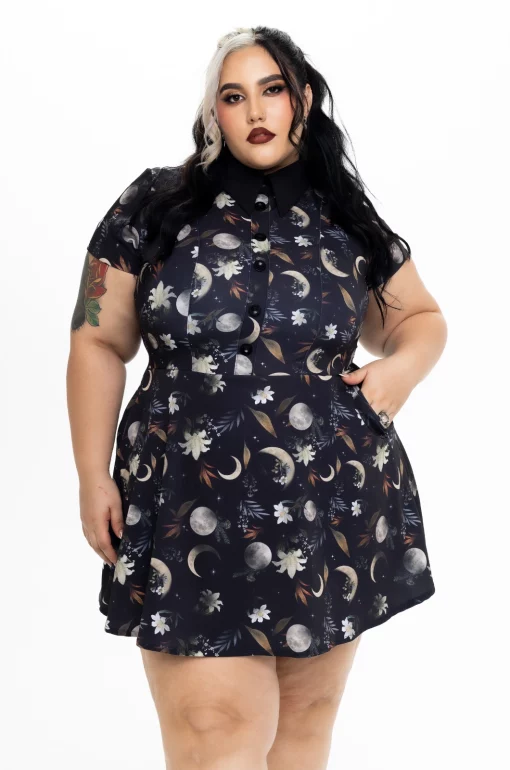 Vestido cuello negro Cable a Tierra