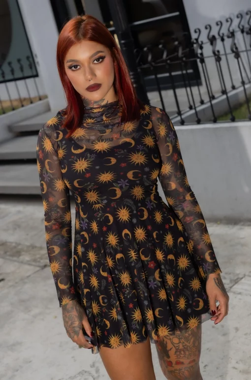 Vestido capucha Fire - Imagen 5