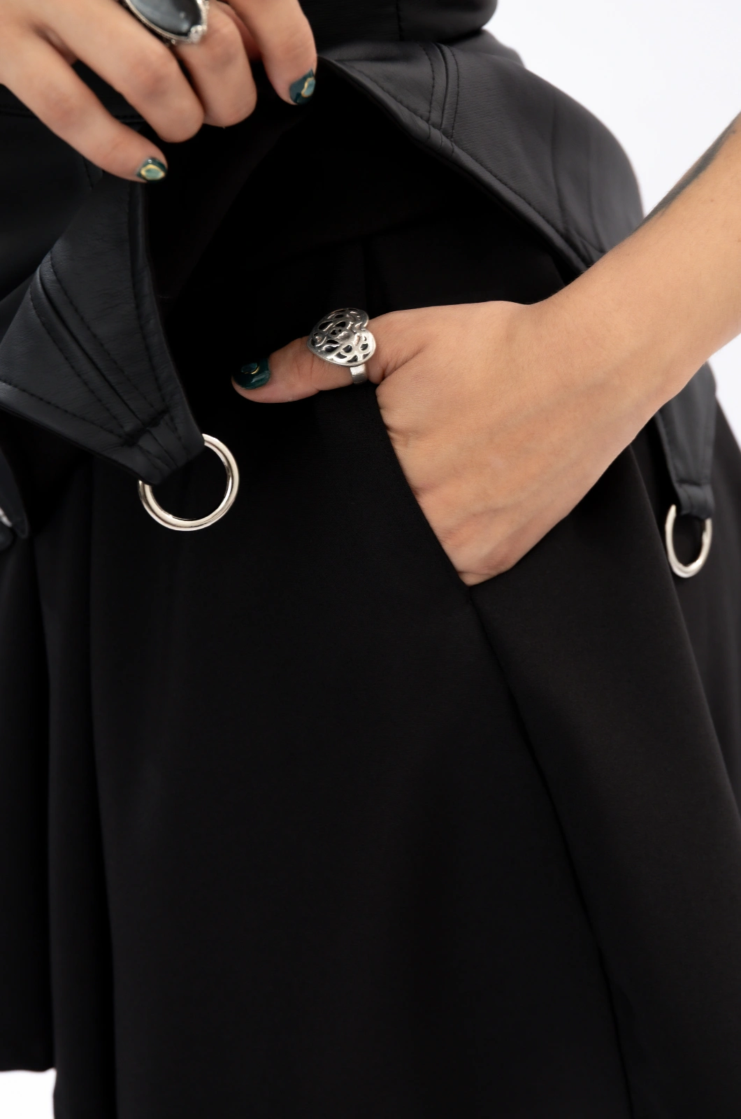 Falda cuerina doble Radio Ga Ga - Queen - Imagen 8