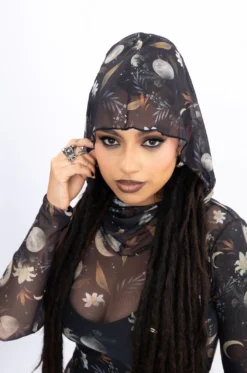 Alternative view of Vestido Fire ft. Cable a Tierra