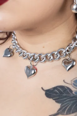Alternative view of Collar triple heart silver